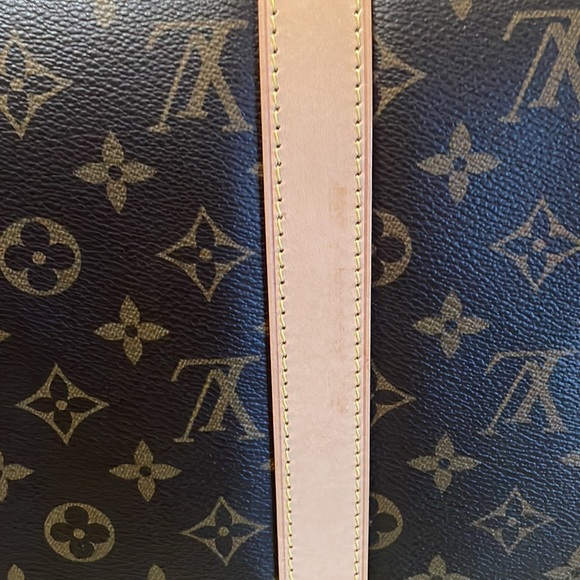 Louis Vuitton Keepall 50 monogram handheld only, no strap version - Picture 9 of 17
